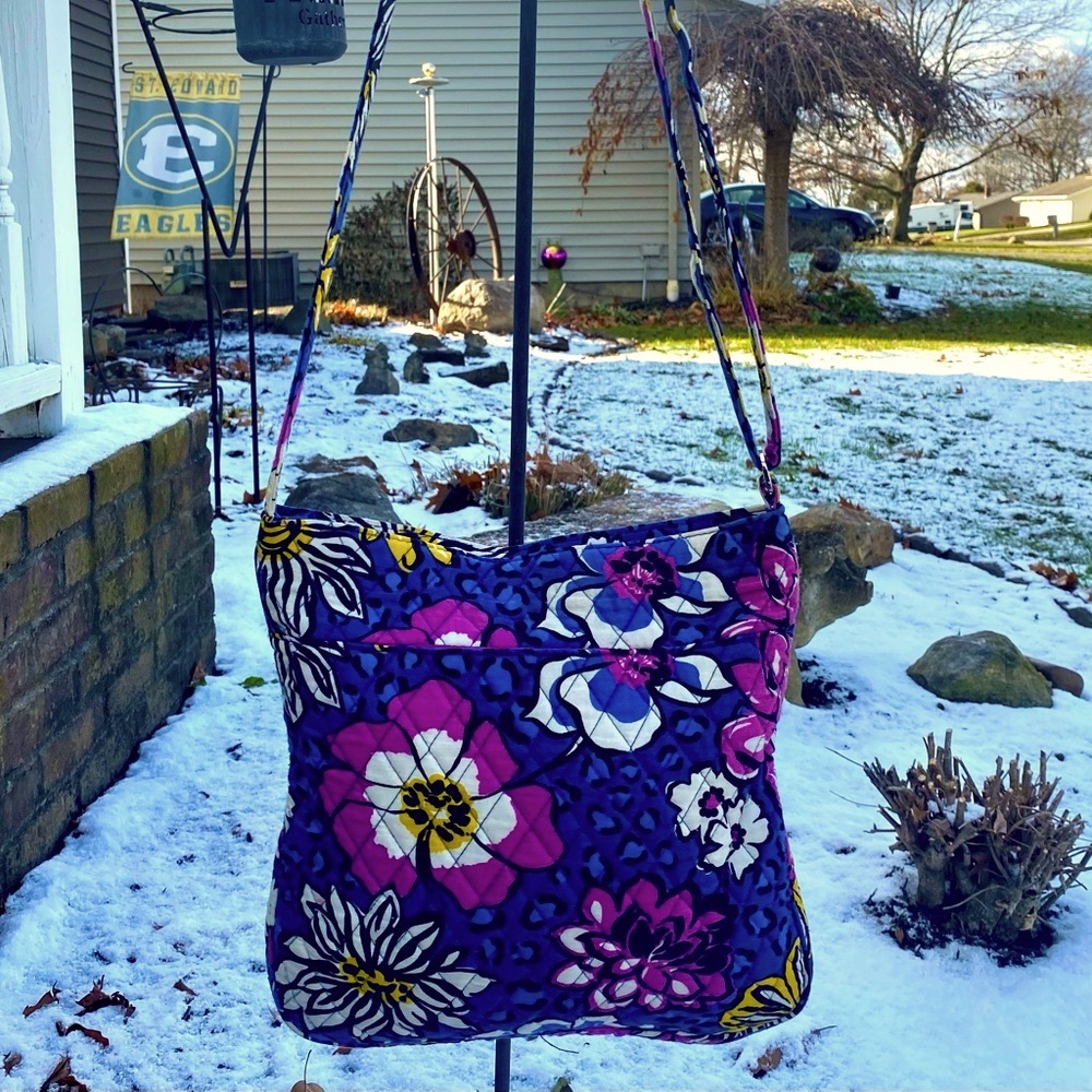 Vera Bradley cross body